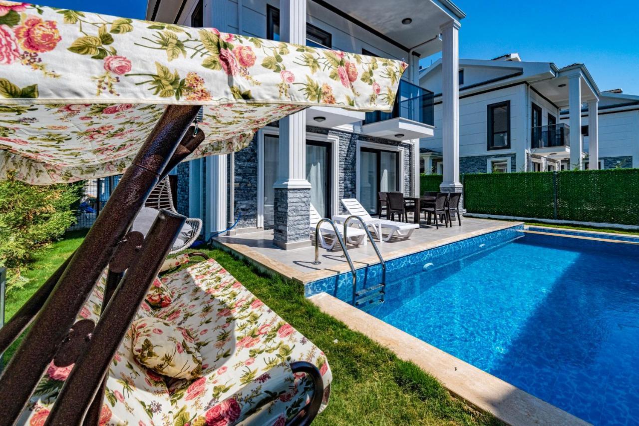 Salkim- 4 Bedroom Holiday Villa In Oludeniz Fethiye Exterior foto